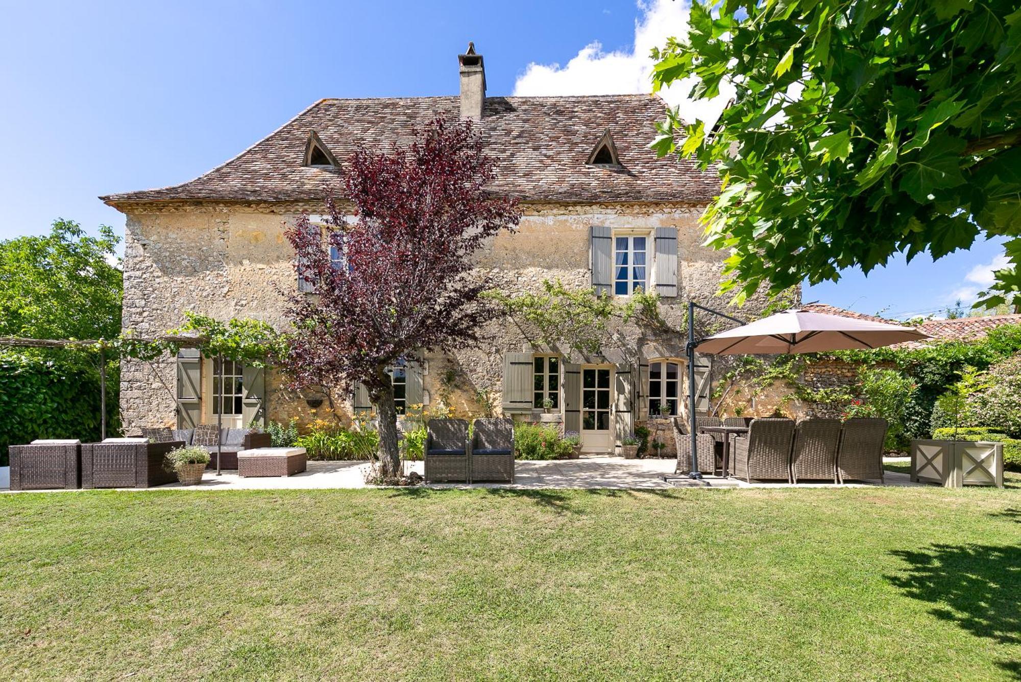 La Maison Louverie Pontours Eksteriør bilde